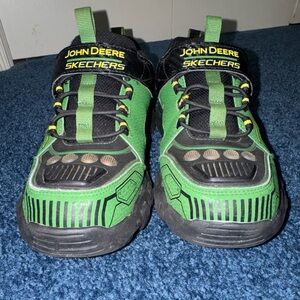 Skechers John Deere Boys Sneakers Size 4